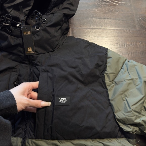 Vans Bluejay MTE All Weather Jacket Size XL Men - Picture 6 of 15